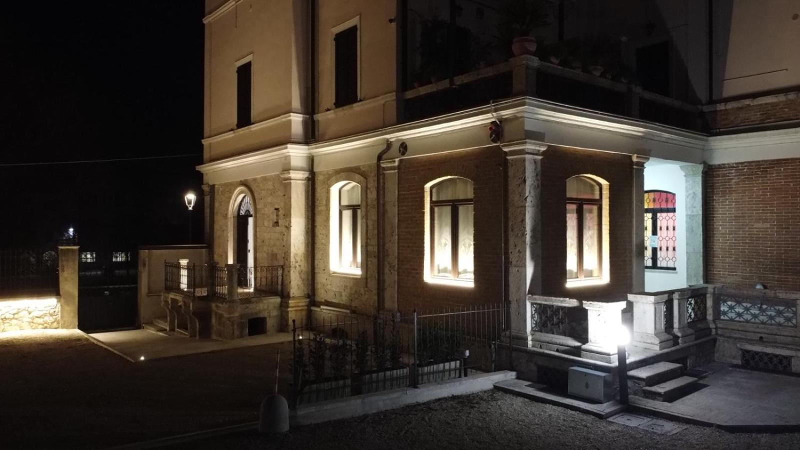 אסקולי פיצ'נו Villino Mari Camere Con Parcheggio Privato Gratuito מראה חיצוני תמונה