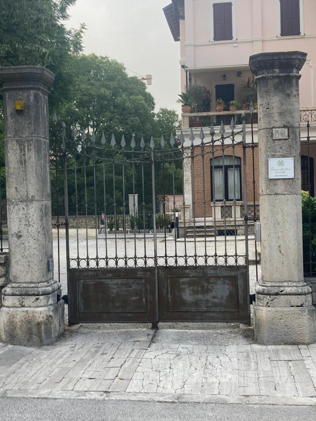 אסקולי פיצ'נו Villino Mari Camere Con Parcheggio Privato Gratuito מראה חיצוני תמונה